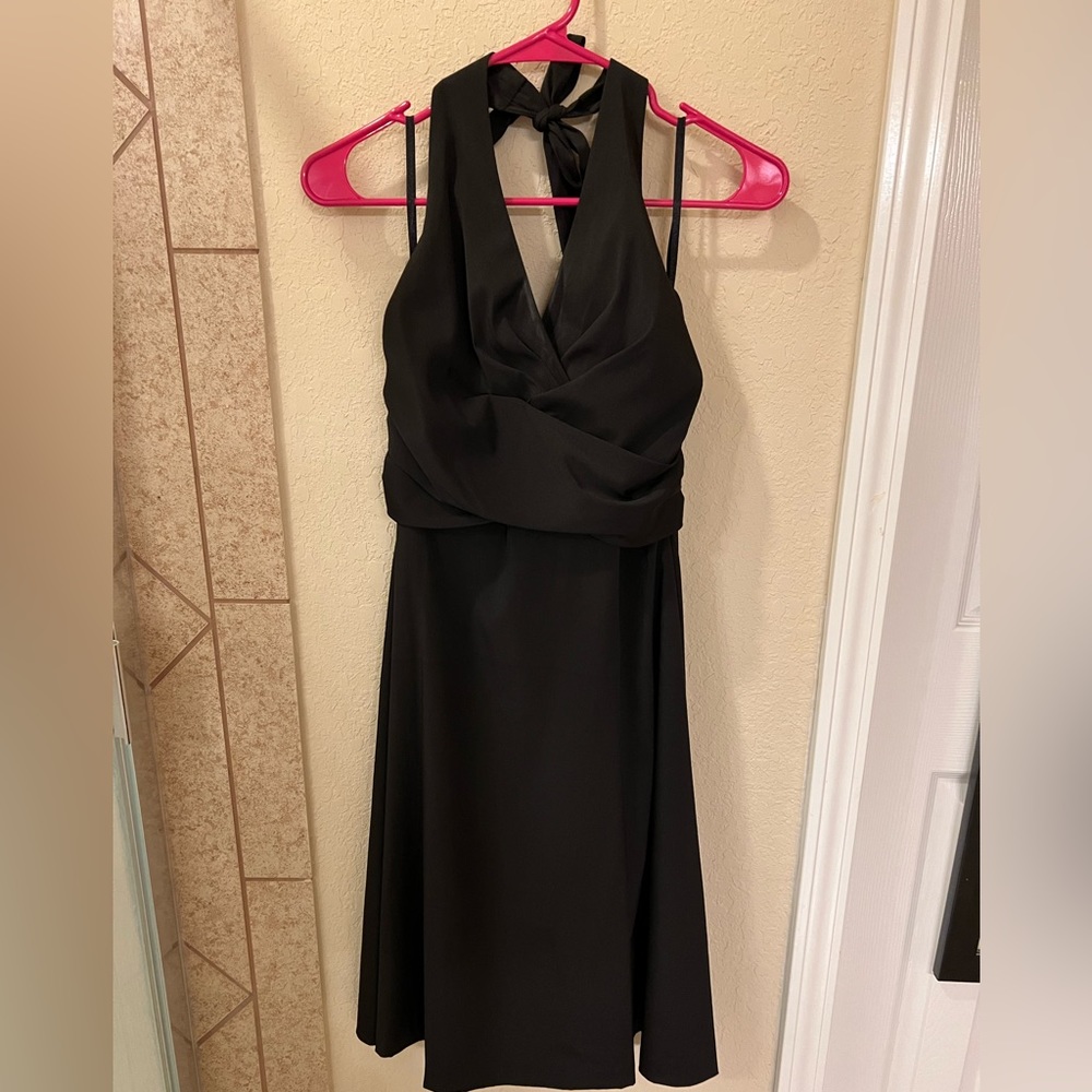 White House | Black Market knee length LBD